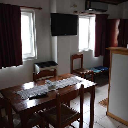 Felipe 1 Apartment Tandil Ngoại thất bức ảnh